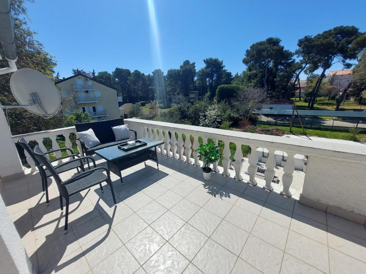 Casa Blanca, Biograd Na Moru Lägenhet Exteriör bild