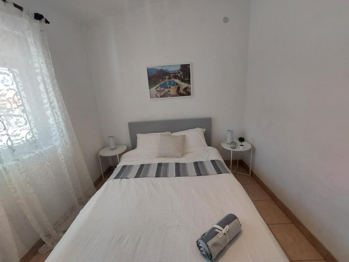 Casa Blanca, Biograd Na Moru Lägenhet Exteriör bild
