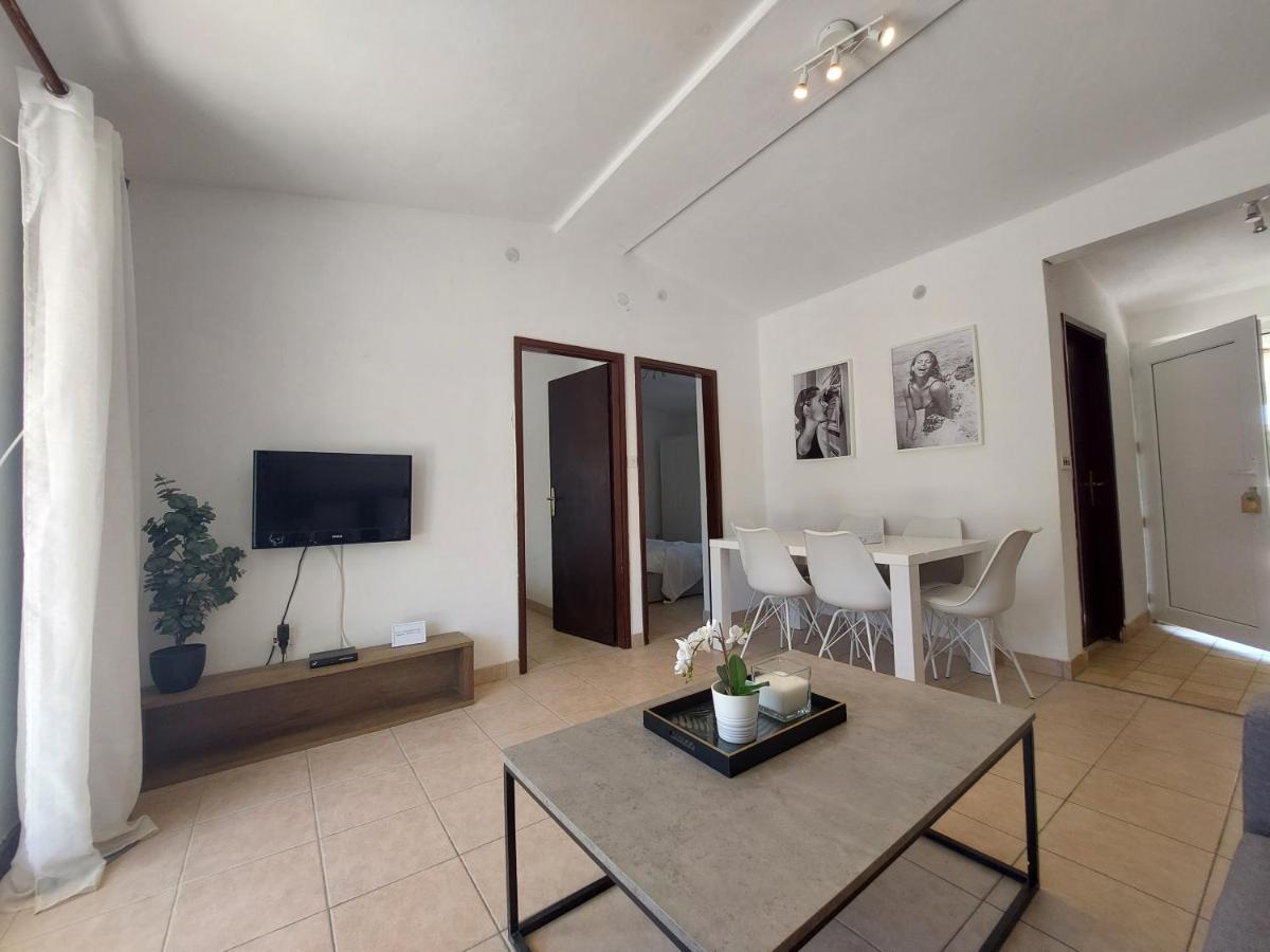 Casa Blanca, Biograd Na Moru Lägenhet Exteriör bild