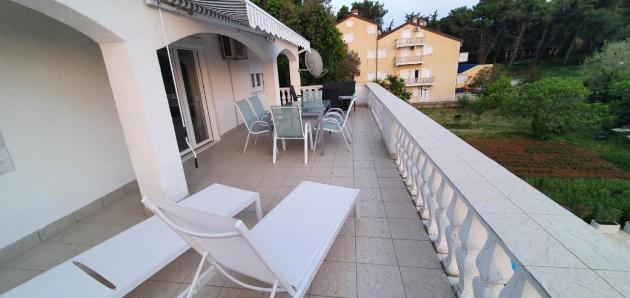 Casa Blanca, Biograd Na Moru Lägenhet Exteriör bild